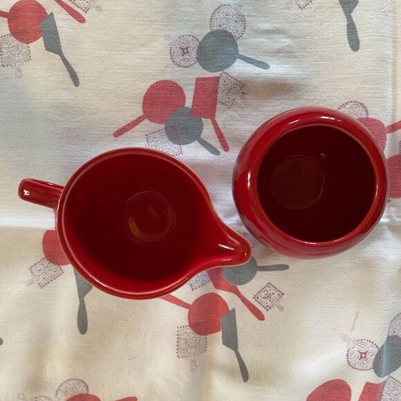 Fiestaware Scarlet Creamer and Sugar Bowl - Picture 2 of 4